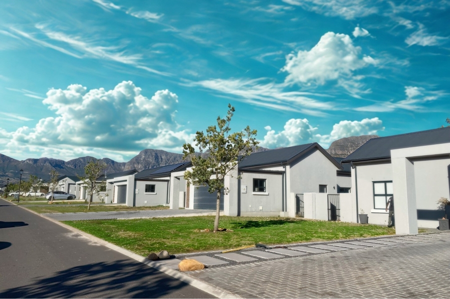 4 Bedroom Property for Sale in Paarl South Western Cape